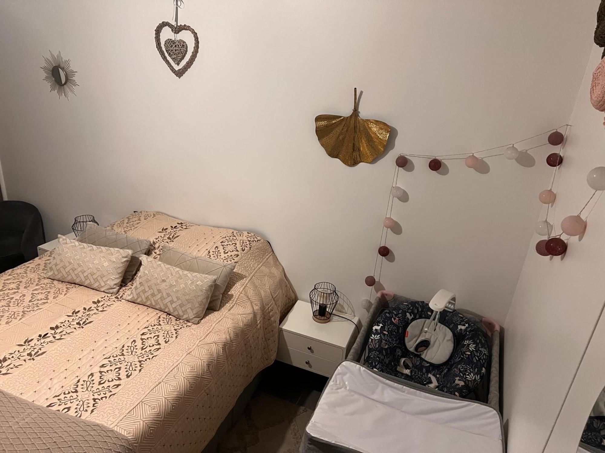 Cosy Apartment อีวรี-ซูร์-แซ็น ภายนอก รูปภาพ